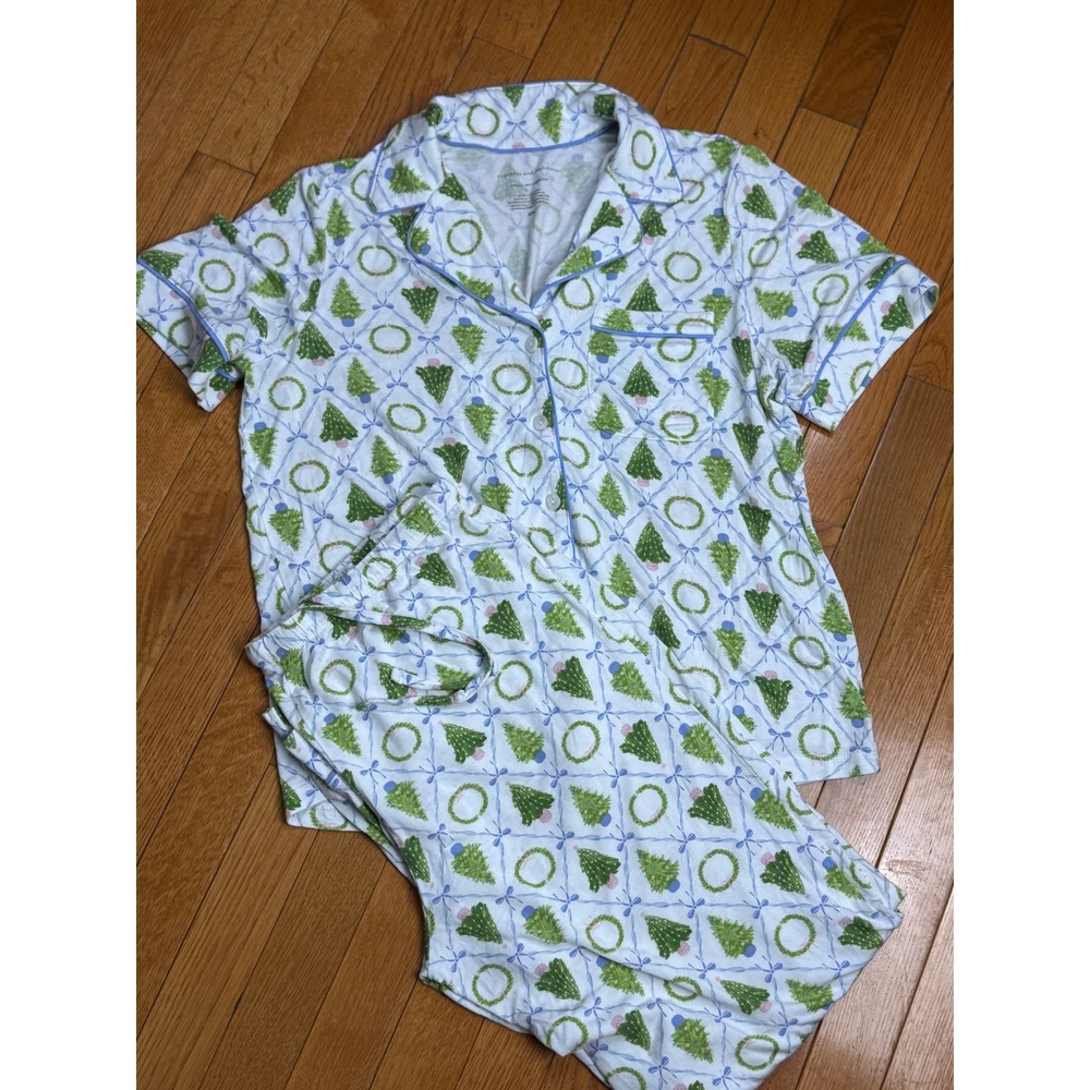 Cupcakes and Cashmere Womens Christmas Tree Wreath Pajama Set White Green Medium